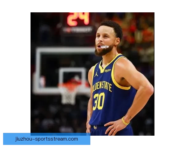 里弗斯盛赞库里颠覆时代地位杜兰特詹姆斯仍主宰联盟格局